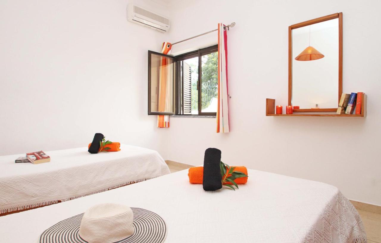 Villa Saint John By Algarve Vacation *